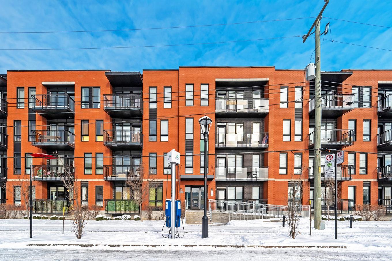 Frontage - 405-2335 Av. Bennett, Montréal (Mercier/Hochelaga-Maisonneuve), QC - Outdoor With Balcony With Facade