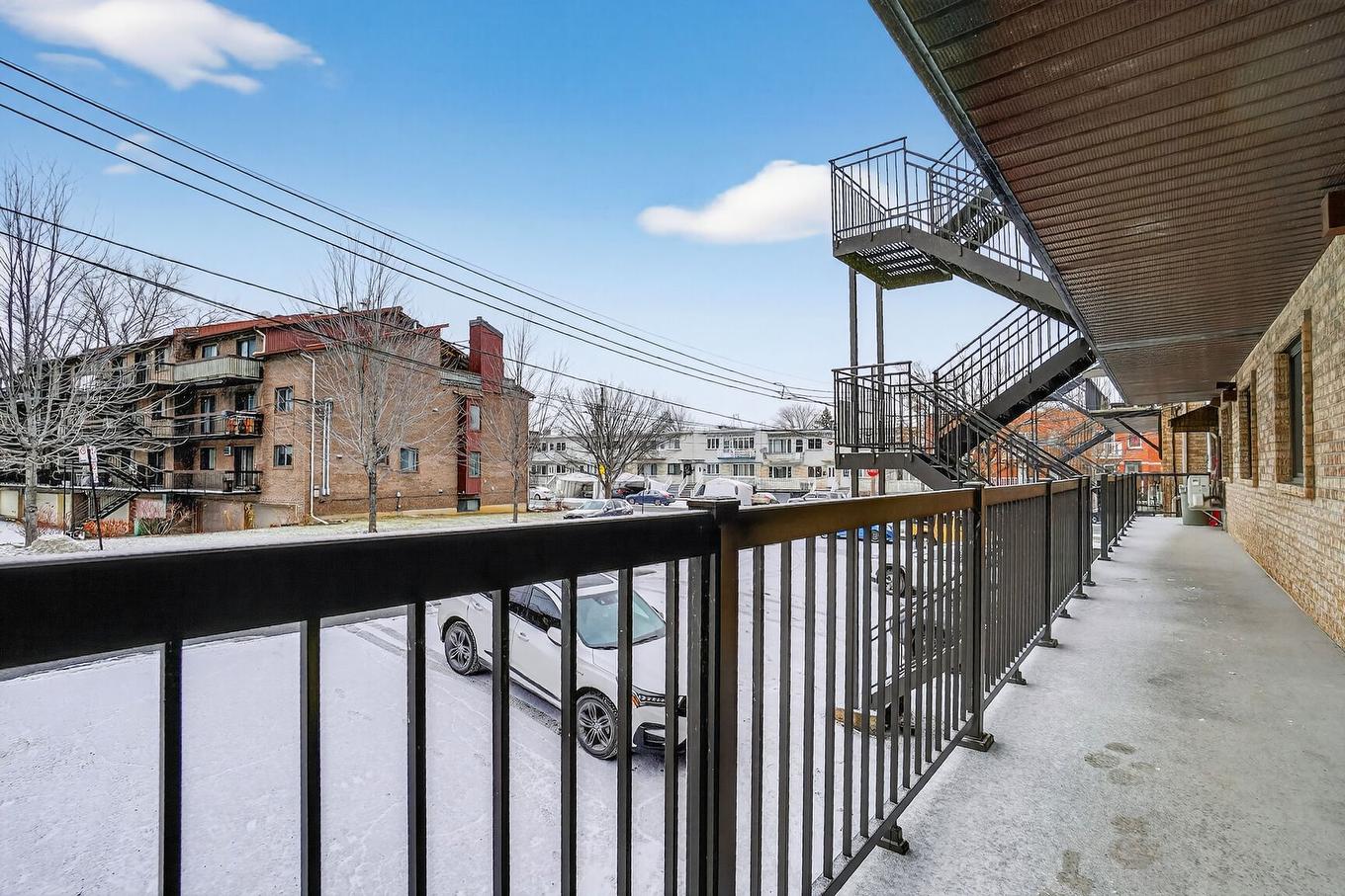 Balcon - 2-3625 Boul. Des Trinitaires, Montréal (Le Sud-Ouest), QC - Outdoor With Exterior