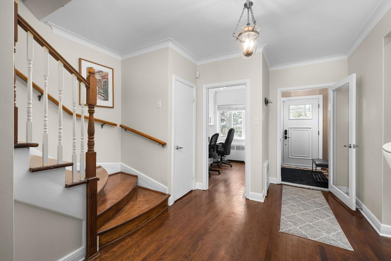 Hall - 4057 Av. Madison, Montréal (Côte-Des-Neiges/Notre-Dame-De-Grâce), QC - Indoor Photo Showing Other Room