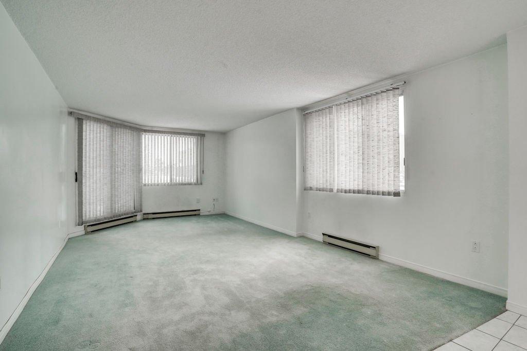 Living room - 108-50 Rue Dussault, Gatineau (Hull), QC - Indoor Photo Showing Other Room