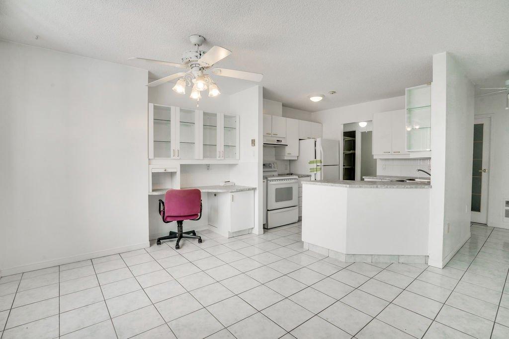 Kitchen - 108-50 Rue Dussault, Gatineau (Hull), QC - Indoor Photo Showing Kitchen