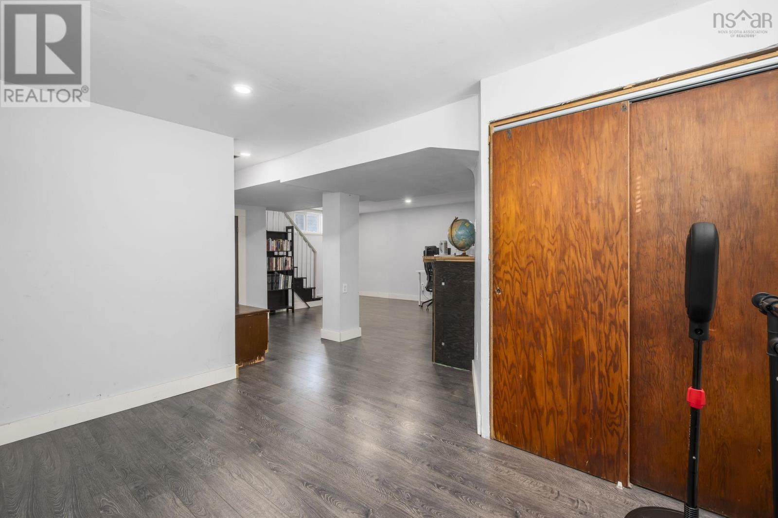 33 Pinehill Road, Dartmouth, NS - Indoor Photo Showing Other Room