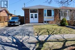 743 WEST SHORE BOULEVARD Pickering, ON L1W 2V2