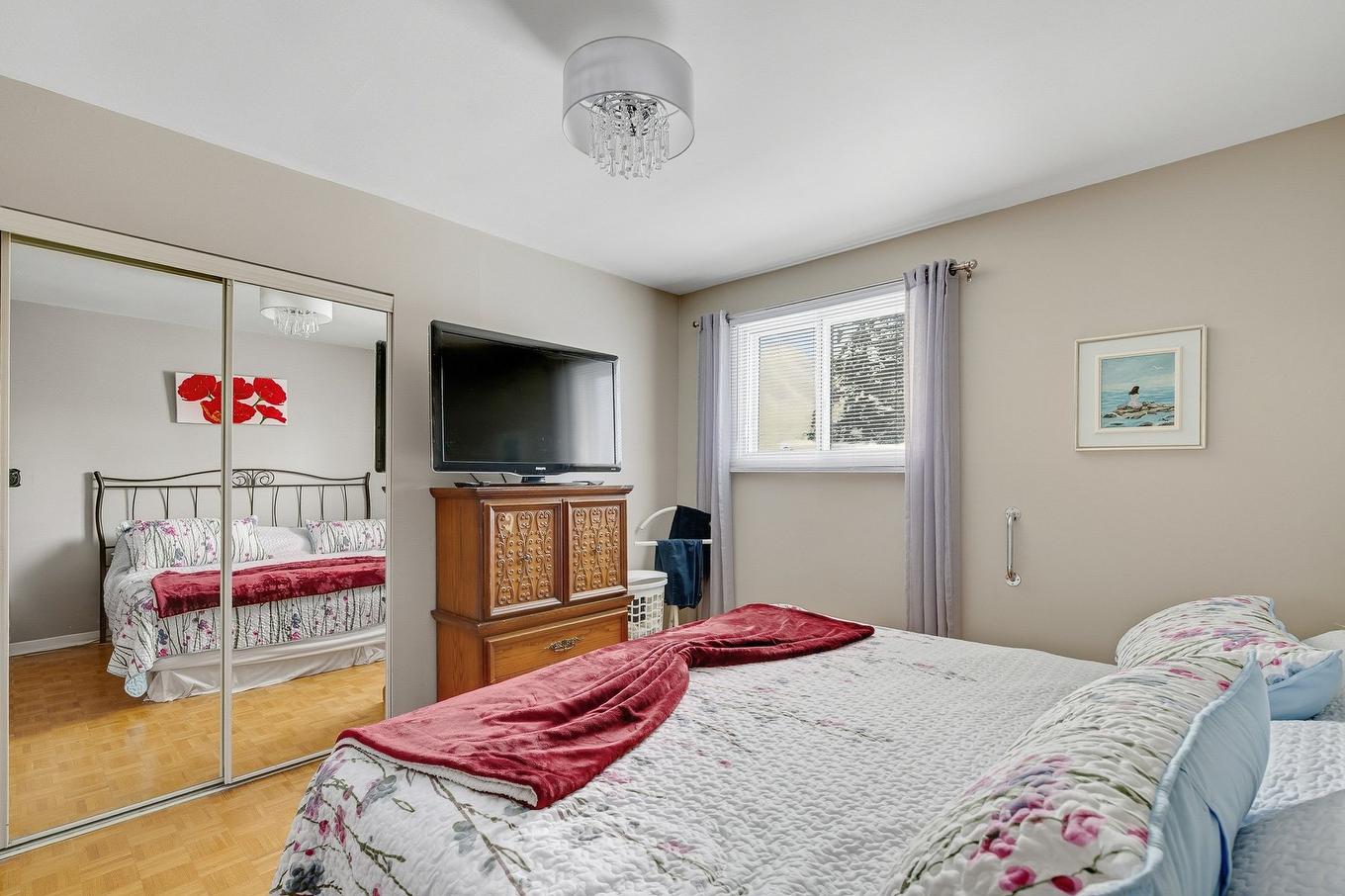 Chambre à coucher principale - 760 Rue Monty, Laval (Saint-François), QC - Indoor Photo Showing Bedroom