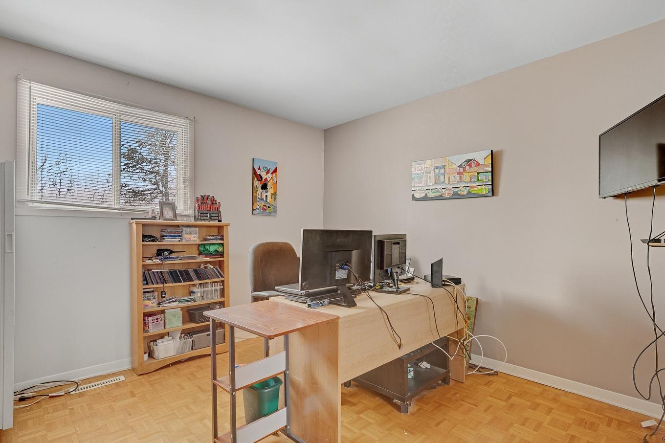 Chambre à coucher - 760 Rue Monty, Laval (Saint-François), QC - Indoor Photo Showing Office