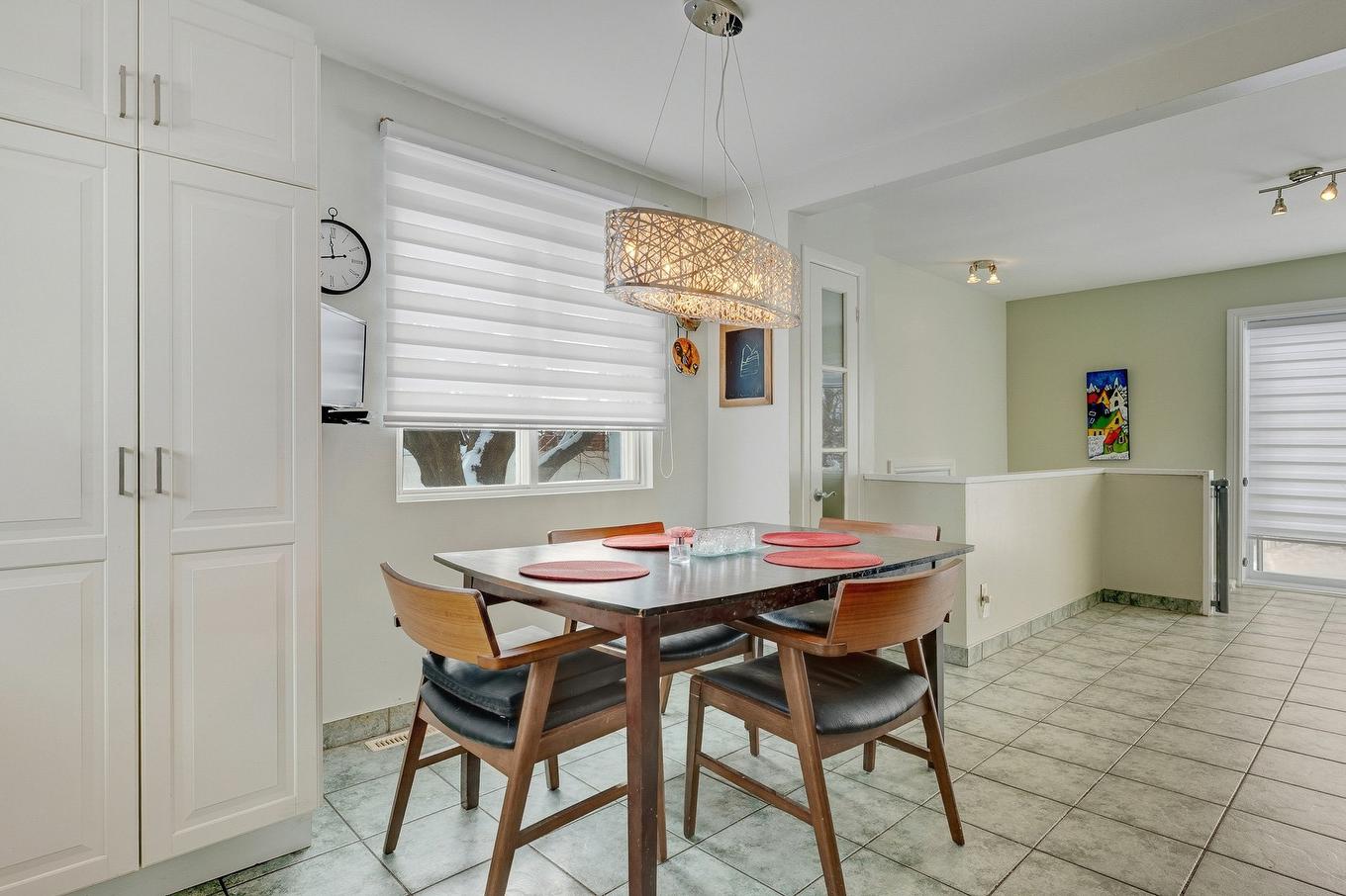 Coin-repas - 760 Rue Monty, Laval (Saint-François), QC - Indoor Photo Showing Dining Room