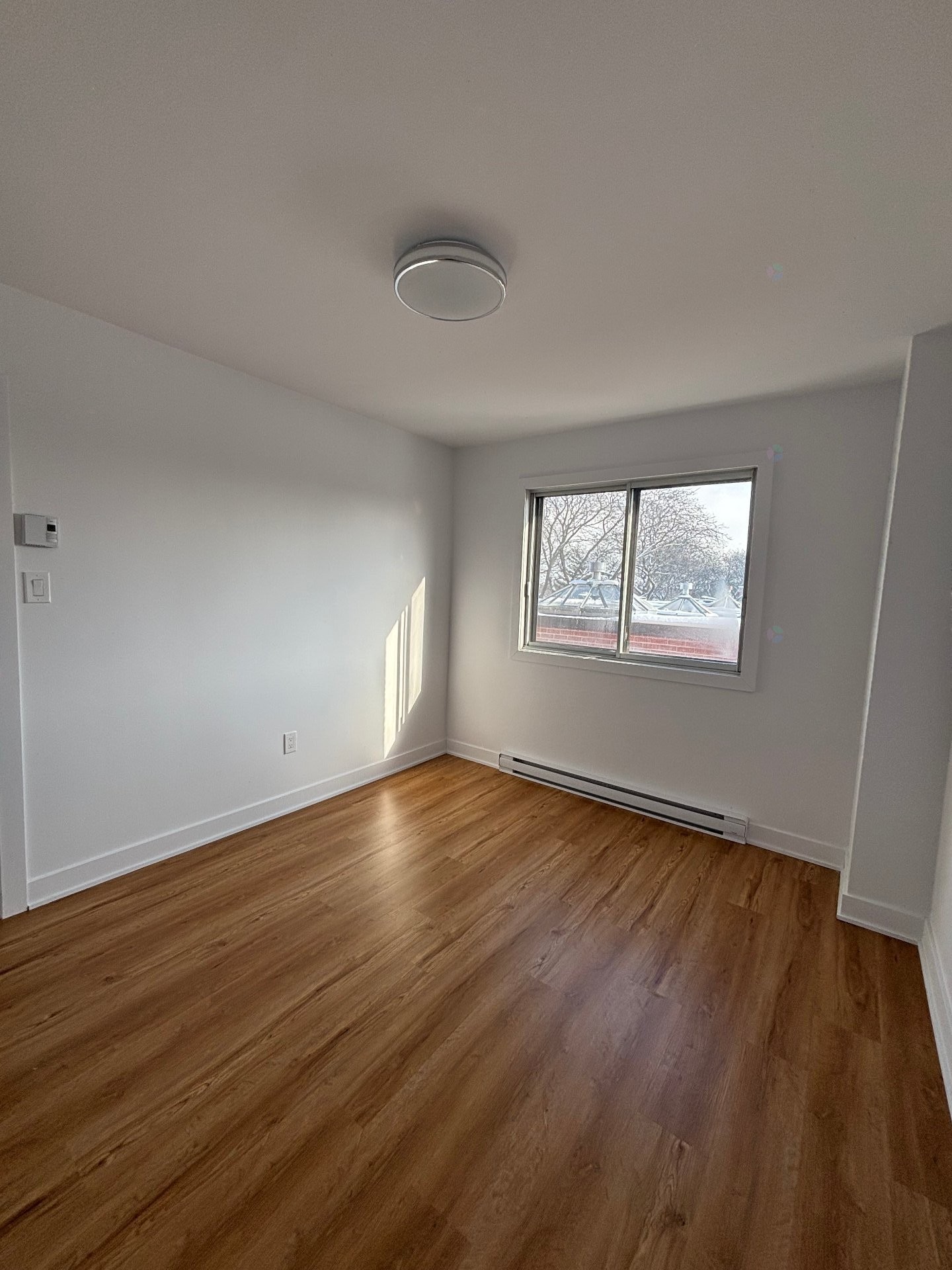 Chambre à coucher - 4-1976 Rue L.-O.-David, Montréal (Villeray/Saint-Michel/Parc-Extension), QC - Indoor Photo Showing Other Room