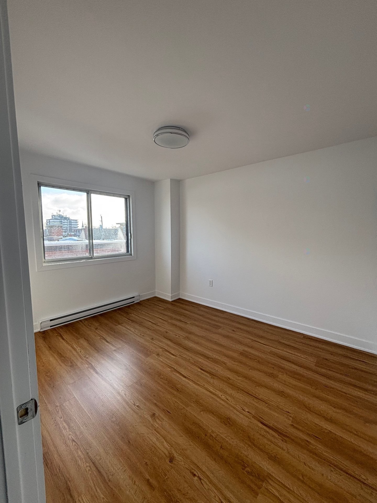 Chambre à coucher - 4-1976 Rue L.-O.-David, Montréal (Villeray/Saint-Michel/Parc-Extension), QC - Indoor Photo Showing Other Room