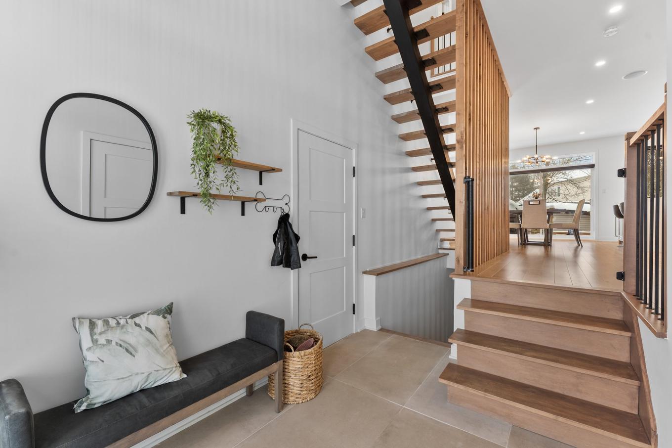 Vue d'ensemble - 2151 Rue Johanne, Terrebonne (Terrebonne), QC - Indoor Photo Showing Other Room