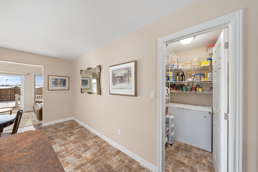 452-5600 Blackwell Sideroad, Sarnia, ON