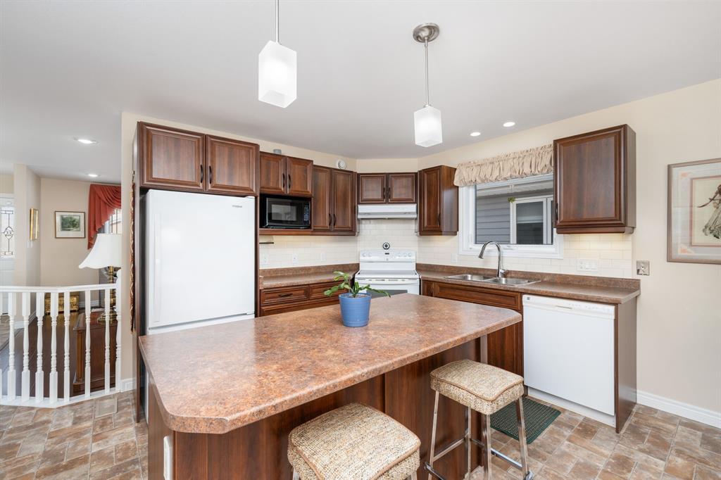 452-5600 Blackwell Sideroad, Sarnia, ON