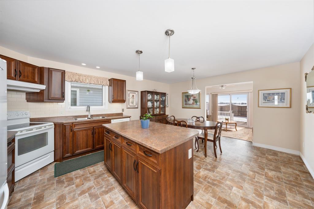 452-5600 Blackwell Sideroad, Sarnia, ON