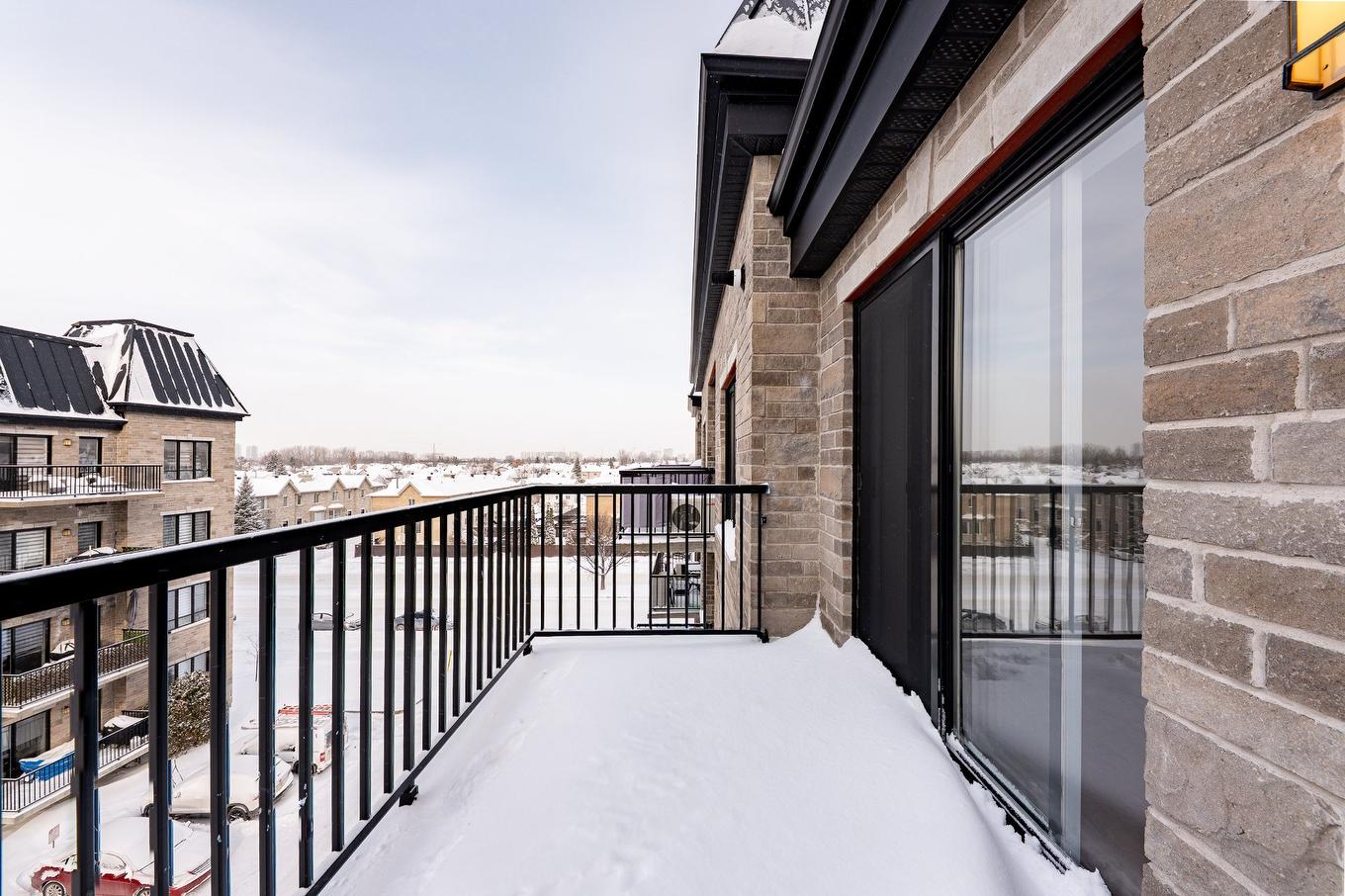Balcony - 405-2020 100E Avenue, Laval (Chomedey), QC - Outdoor With Balcony With Exterior