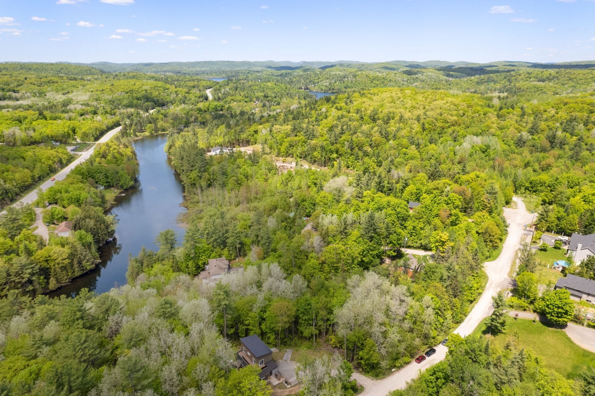 Photo aérienne - 68 Ch. Réthier, Val-Des-Monts, QC - Outdoor With View