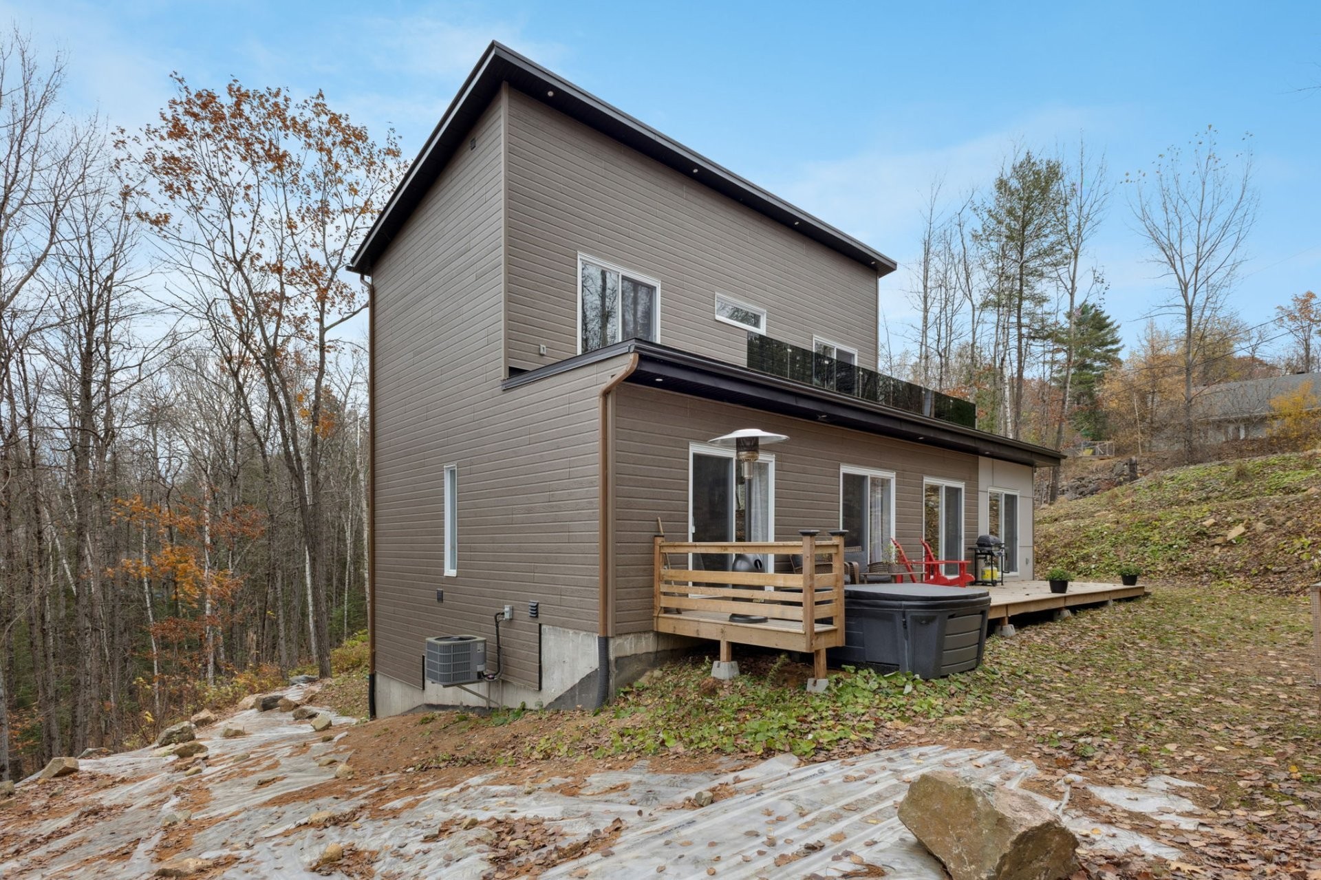 Cour - 68 Ch. Réthier, Val-Des-Monts, QC - Outdoor With Deck Patio Veranda With Exterior