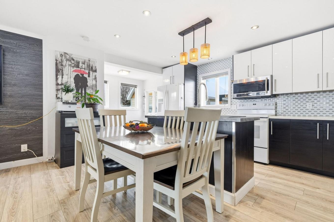 Kitchen - 1690 Rue Albert, Brossard, QC - Indoor