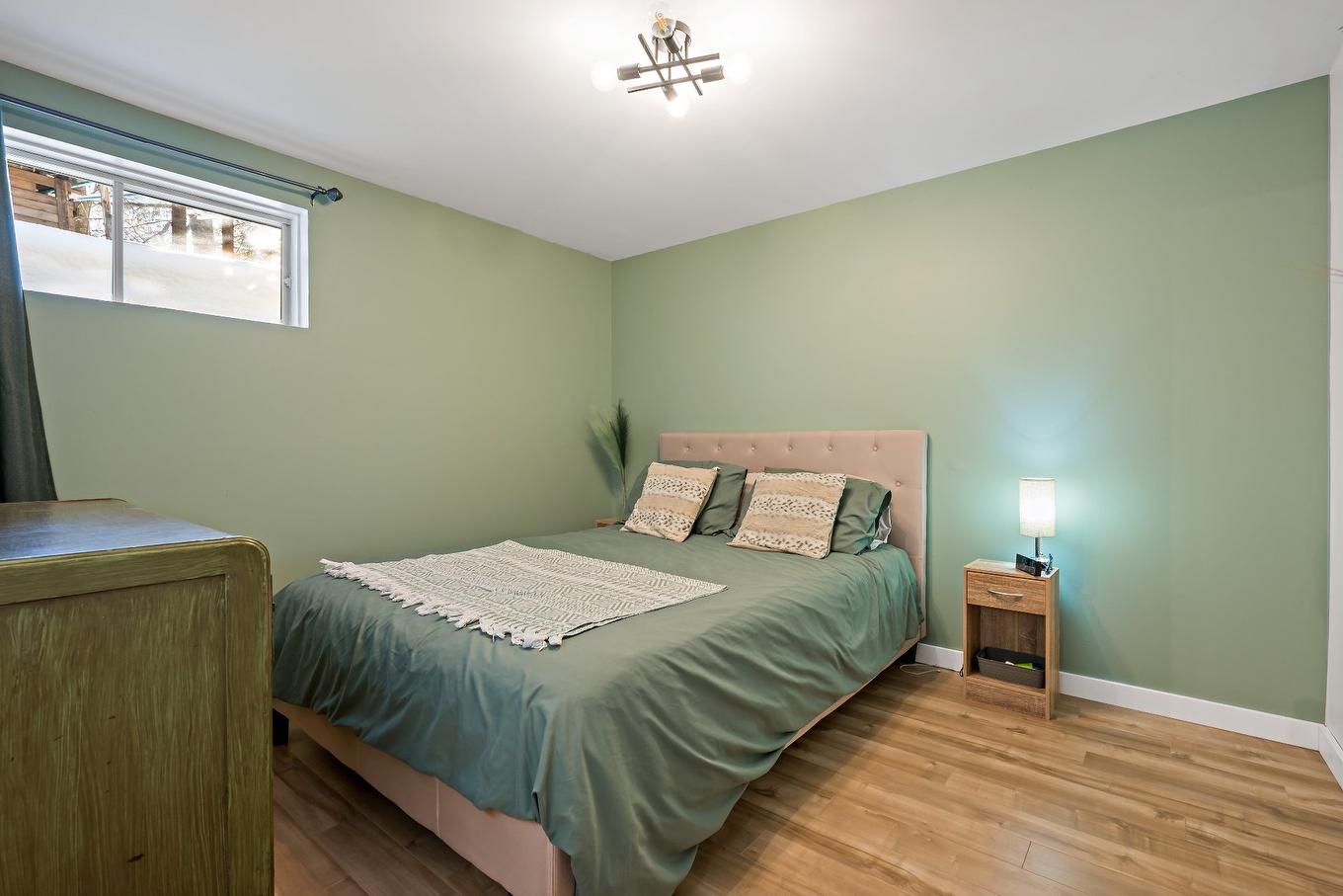 Logement - 945 Place Du Repos, Mont-Tremblant, QC - Indoor Photo Showing Bedroom