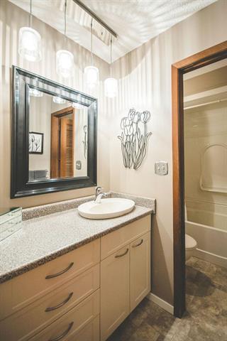 333 Dowling Ave, Winnipeg, MB