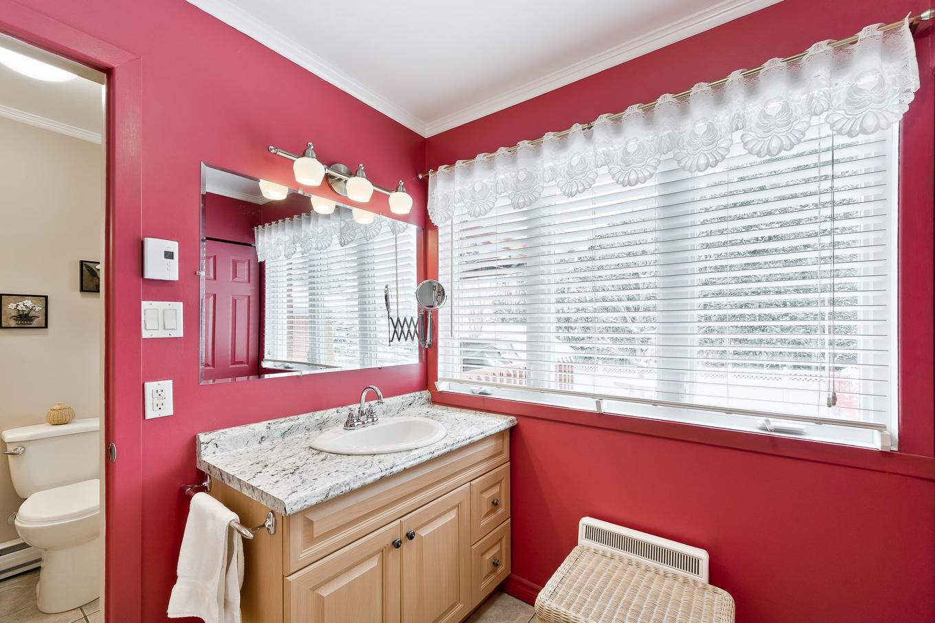 Salle de bains - 1121 Rue Walsh, Sherbrooke (Fleurimont), QC - Indoor Photo Showing Bathroom