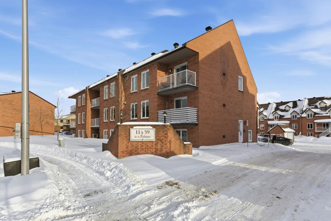 Exterior - 1-11 Rue De La Falaise, Gatineau (Hull), QC - Outdoor