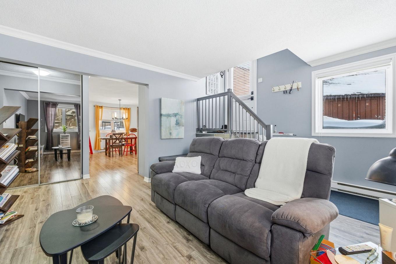 Living room - 1-11 Rue De La Falaise, Gatineau (Hull), QC - Indoor Photo Showing Living Room