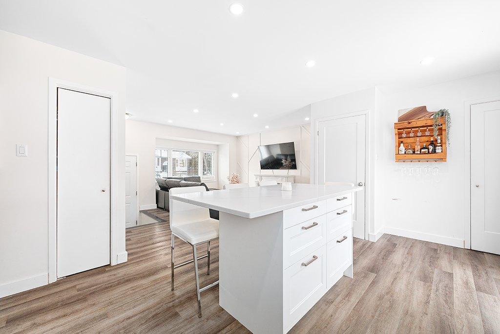 Kitchen - 586 Rue Louis-Cousineau, Gatineau (Aylmer), QC - Indoor