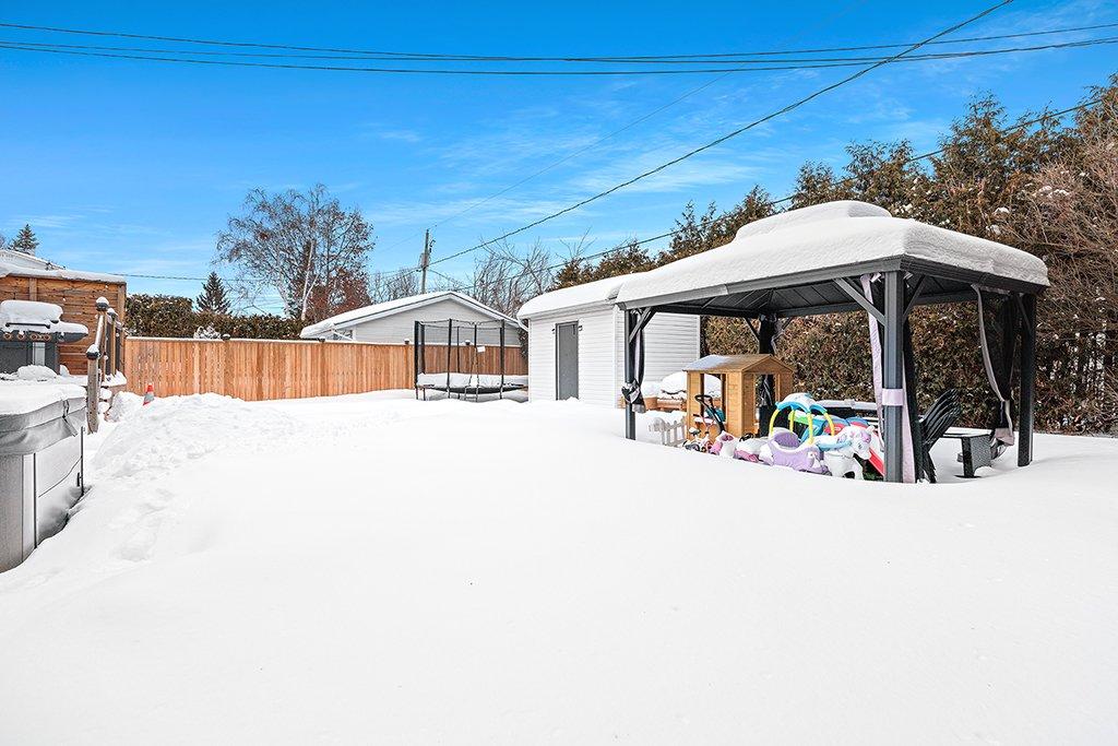 Backyard - 586 Rue Louis-Cousineau, Gatineau (Aylmer), QC - Outdoor