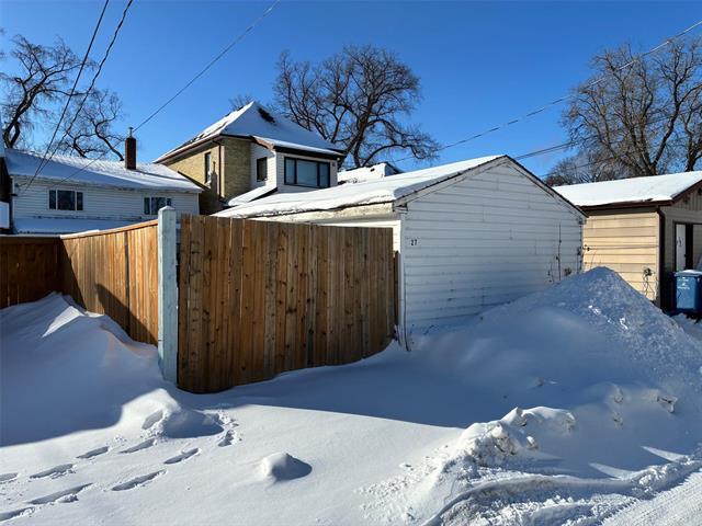 27 Inkster Blvd, Winnipeg, MB
