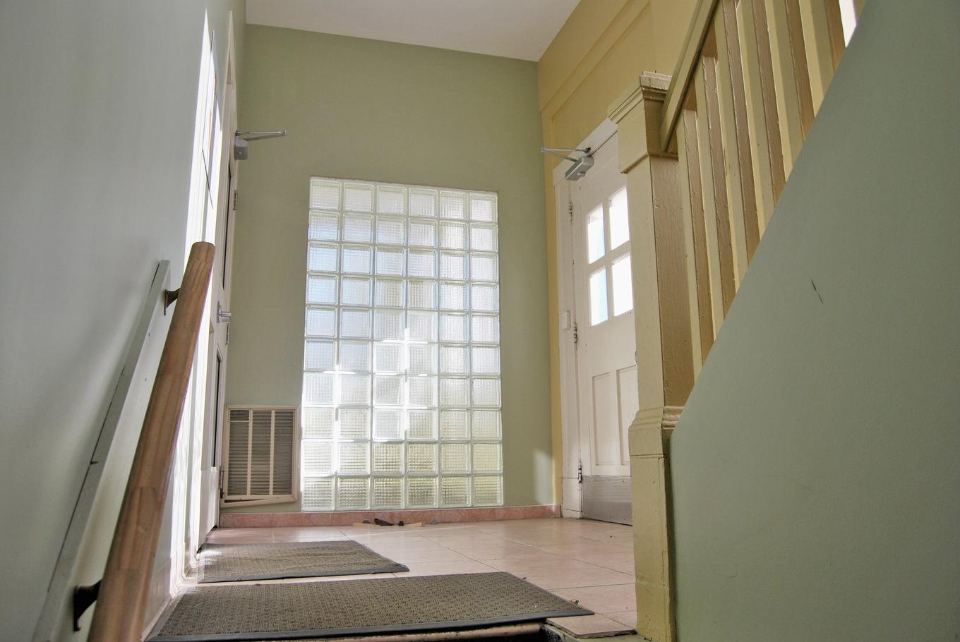 Hall - 1715A Av. Bourgogne, Chambly, QC - Indoor Photo Showing Other Room