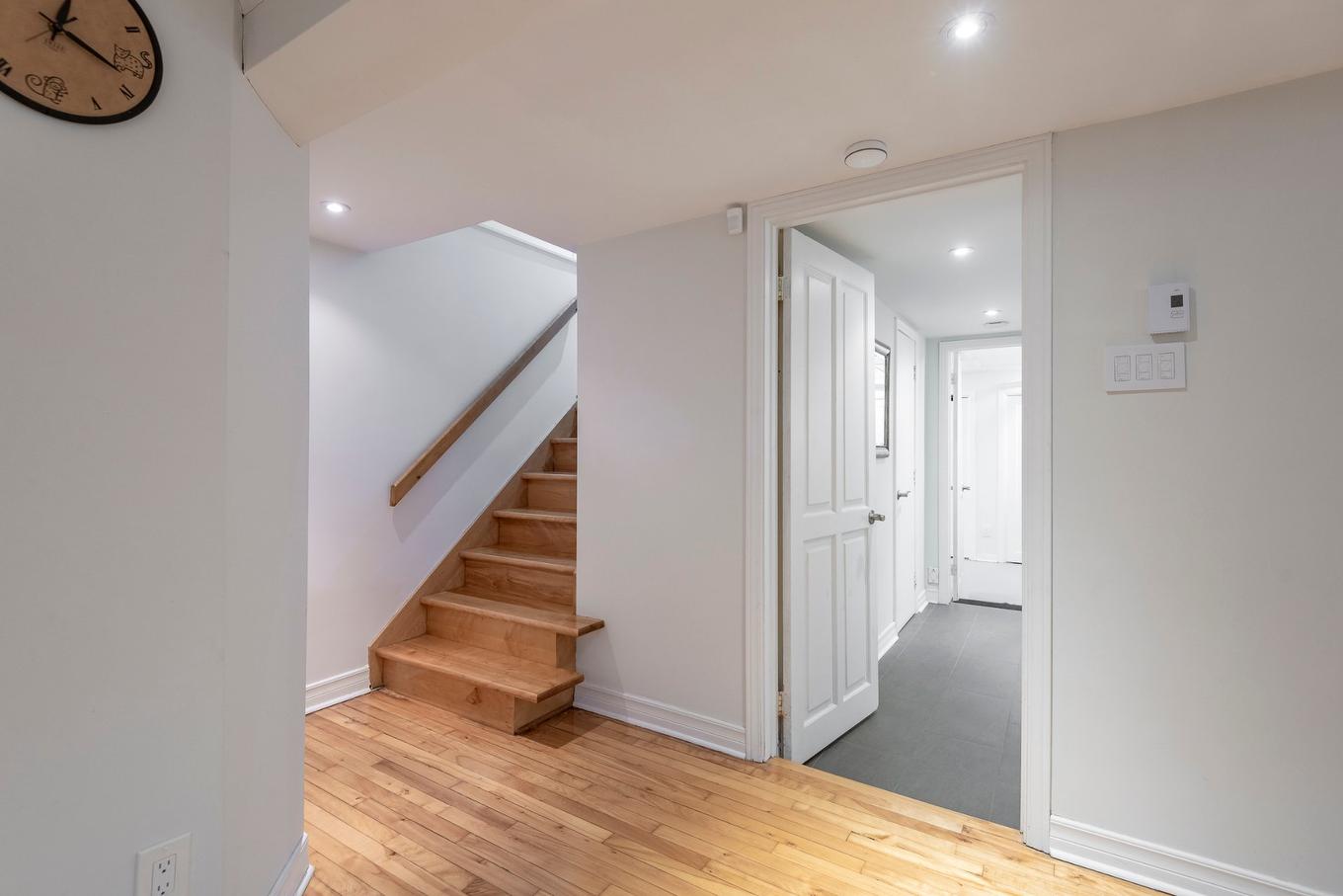 Basement - 4139 Av. Old Orchard, Montréal (Côte-Des-Neiges/Notre-Dame-De-Grâce), QC - Indoor Photo Showing Other Room