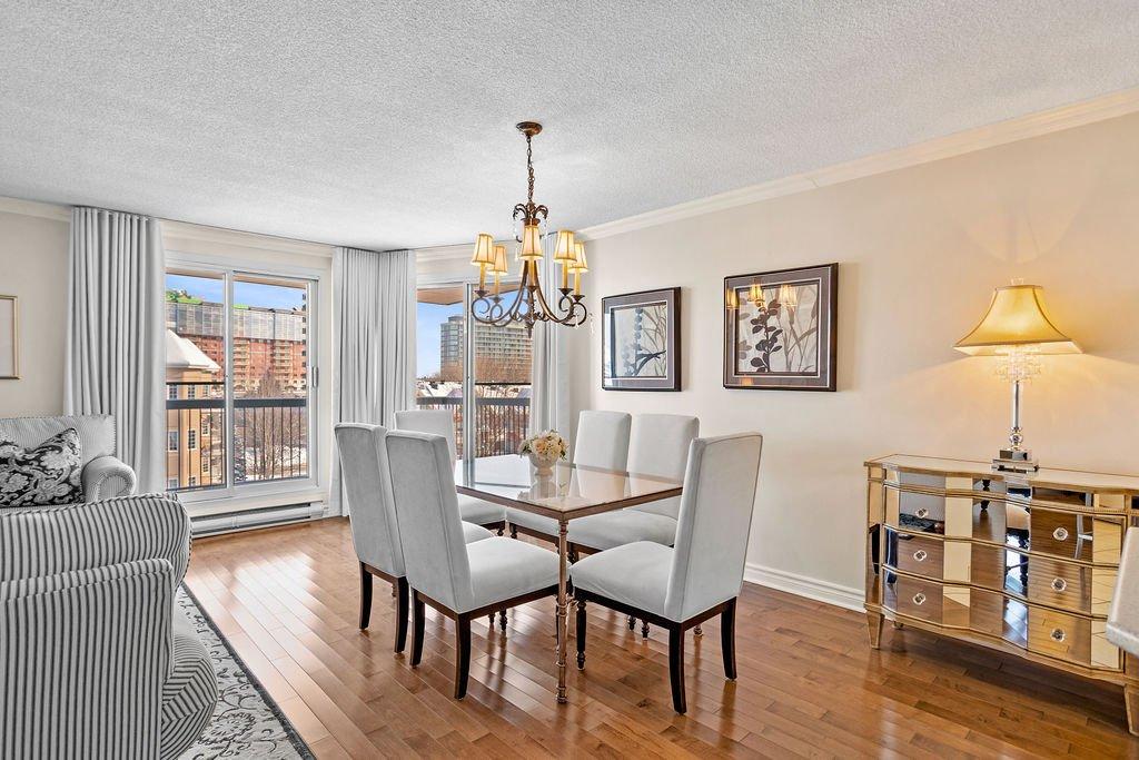 Dining room - 506-4460 Ch. Des Cageux, Laval (Chomedey), QC - Indoor Photo Showing Dining Room