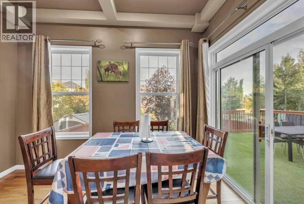 550 Copperfield Boulevard Se, Calgary, AB - Indoor Photo Showing Dining Room