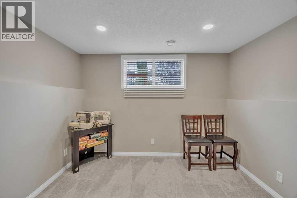 550 Copperfield Boulevard Se, Calgary, AB - Indoor Photo Showing Other Room