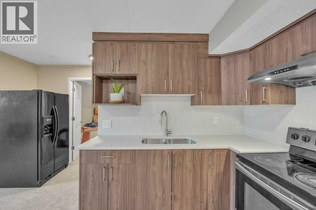 550 Copperfield Boulevard Se, Calgary, AB - Indoor Photo Showing Kitchen
