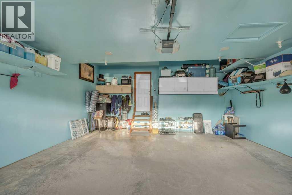 550 Copperfield Boulevard Se, Calgary, AB - Indoor Photo Showing Other Room