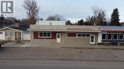 14 Railway Avenue S Lomond, AB T0L 1G0