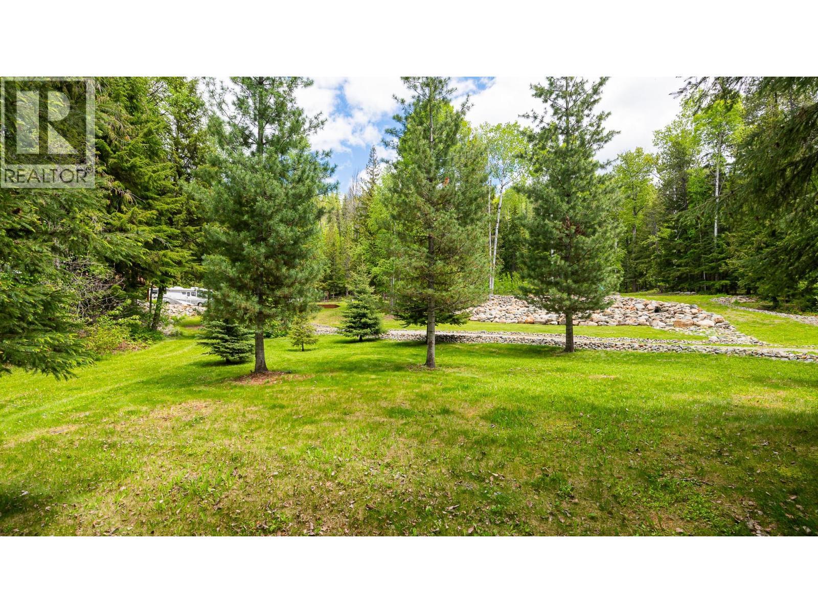 7470 3 Highway, Kitchener, BC - Outdoor With View