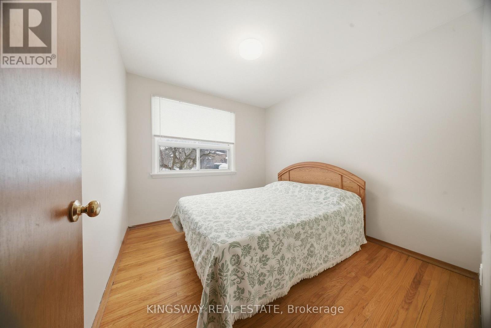 Bedroom - 163 Floradale Drive, Mississauga, ON - Indoor Photo Showing Bedroom