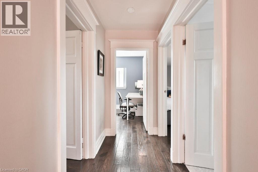 44 Mississauga Road N, Mississauga, ON - Indoor Photo Showing Other Room