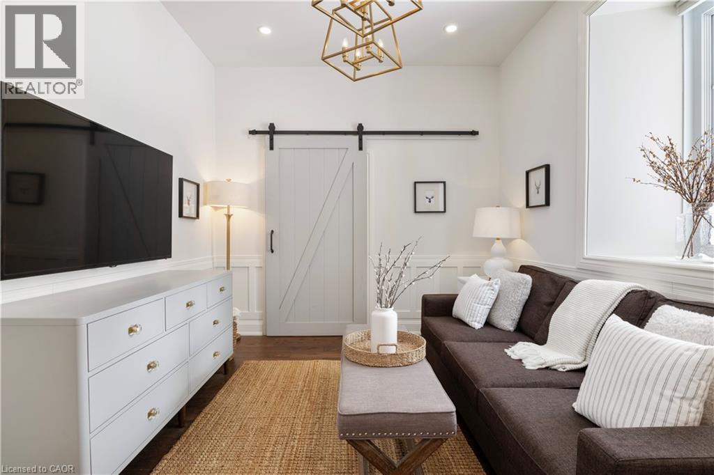 320 Whitmore Drive, Waterloo, ON - Indoor Photo Showing Other Room