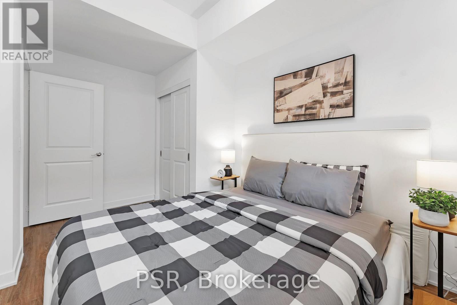 110 - 41 Danforth Road, Toronto, ON - Indoor Photo Showing Bedroom