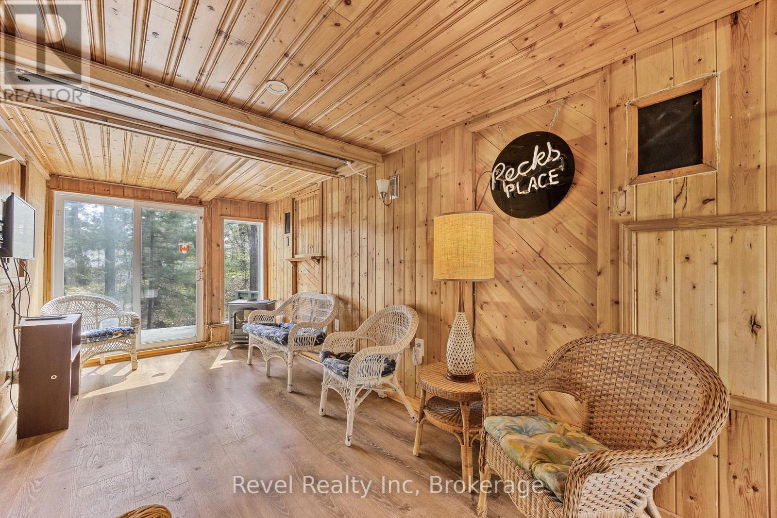 31 Desroches Trail, Tiny, ON - Indoor