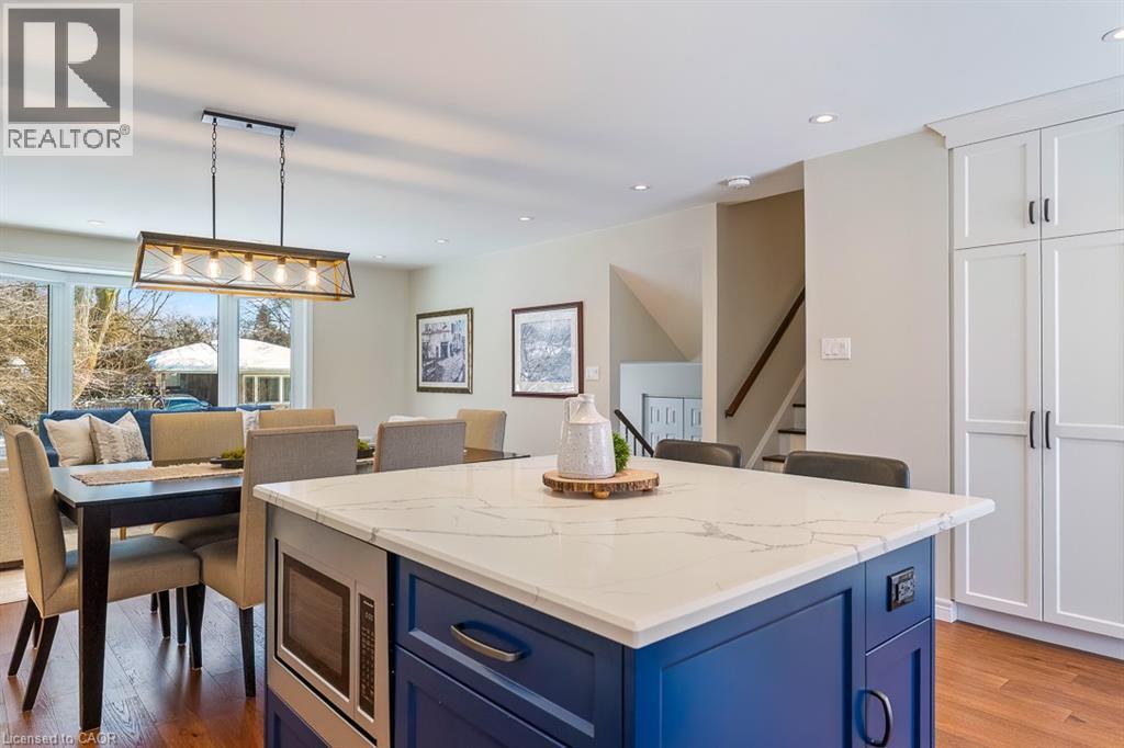 720 Mullin Way, Burlington, ON - Indoor