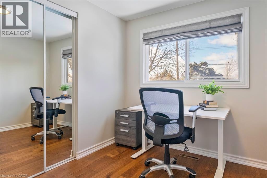 720 Mullin Way, Burlington, ON - Indoor Photo Showing Office