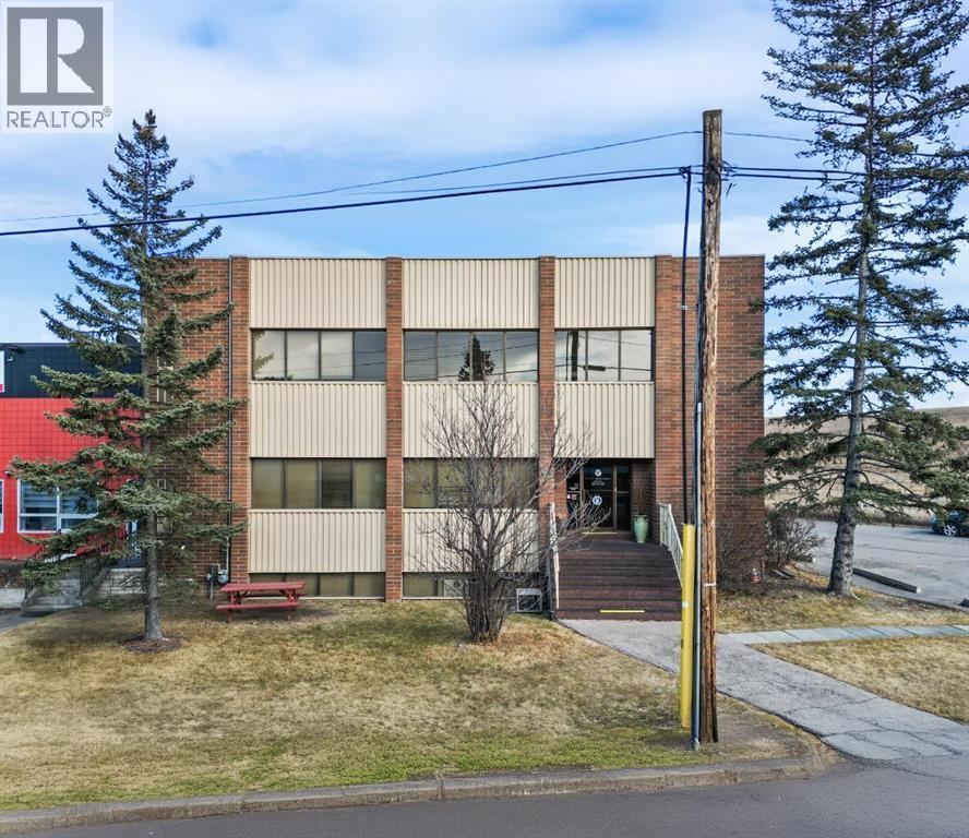 76 Skyline Crescent Ne, Calgary, AB