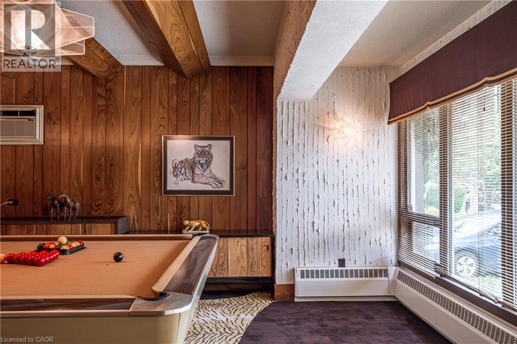 6 Freeland Court, Hamilton, ON - Indoor Photo Showing Other Room