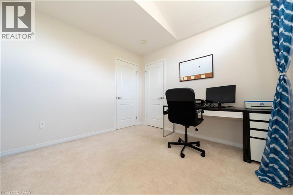 335 Falling Green Crescent, Kitchener, ON - Indoor Photo Showing Office