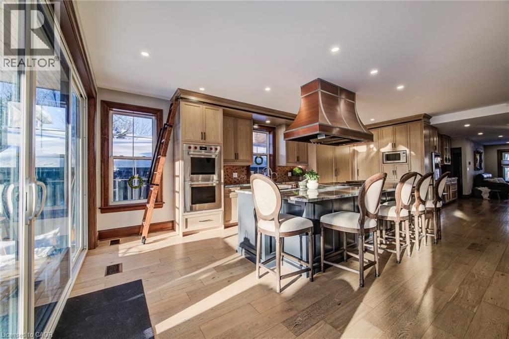 107 Earl Street, Kitchener, ON - Indoor Photo Showing Dining Room