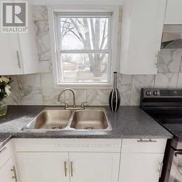259 Ross Avenue, Kitchener, ON - Indoor Photo Showing Kitchen With Double Sink