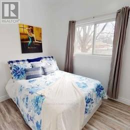 259 Ross Avenue, Kitchener, ON - Indoor Photo Showing Bedroom